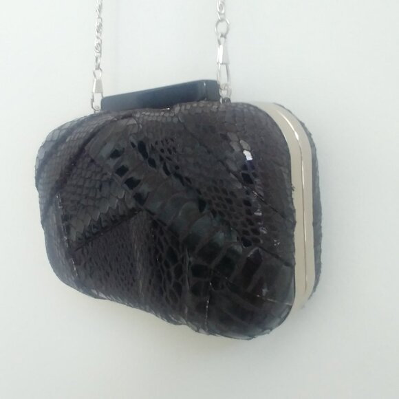Hard Shell black snakeskin leather look clutch bag silver chain - Picture 3 of 12